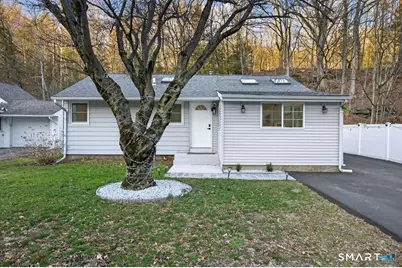 148 Roosevelt Drive, Seymour, CT 06483 - Photo 1