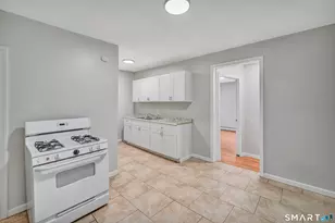 124 Central Ave, Waterbury, CT 06702 - Photo 1