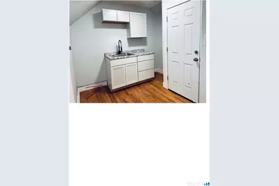 190 6th Street #3rd Fl, Bridgeport, CT 06607 - Photo 1
