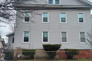 58-60 Benton St, Hartford, CT 06114 - Photo 1