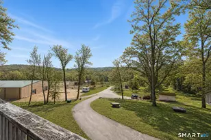 76 Cowles Rd, Woodbury, CT 06798 - Photo 1