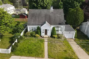 59 Aitchison Dr, New London, CT 06320 - Photo 1