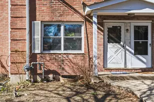 1060 E Main St, Stamford, CT 06902 - Photo 1