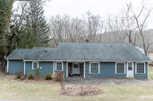 183 Sugar St, Newtown, CT 06470 - Photo 1