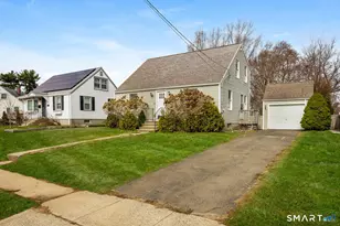 185 Meadowside Rd, Milford, CT 06460 - Photo 1