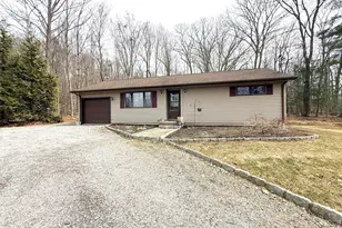621 Wynne Rd, Winchester, CT 06098 - Photo 1