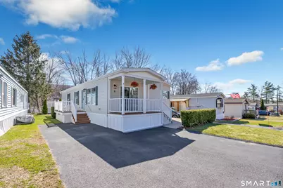 8 Woodland Park, Shelton, CT 06484 - Photo 1