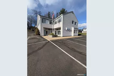 390 Middlebury Road #3, Middlebury, CT 06762 - Photo 1