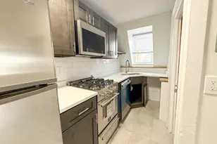 40 Franklin St, New London, CT 06320 - Photo 1
