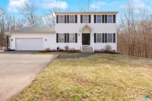 23 Woodberry Ct, Wolcott, CT 06716 - Photo 1