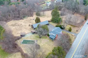 879 Neipsic Rd, Glastonbury, CT 06033 - Photo 1