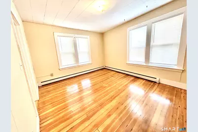 1019 West Main Street #2R, Waterbury, CT 06708 - Photo 1
