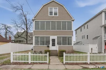 1009 East Broadway, Milford, CT 06460 - Photo 1