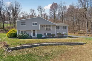 21 Lillinonah Dr, Brookfield, CT 06804 - Photo 1