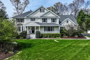 21 Pearl St, Newtown, CT 06482 - Photo 1