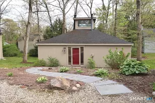 3 Edgewood Cir, Avon, CT 06001 - Photo 1