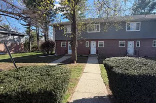 11 Camelot Dr, Bloomfield, CT 06002 - Photo 1