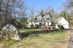 253 Hurlburt St, Glastonbury, CT 06033 - Photo 1