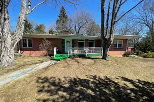 102 W Bridge St, Deep River, CT 06417 - Photo 1