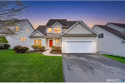18 Tobins Court #18, Danbury, CT 06810 - Photo 1