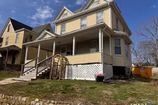 227 Montauk Ave, New London, CT 06320 - Photo 1