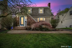 81 Meadowbrook Rd, West Hartford, CT 06107 - Photo 1