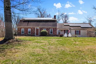 11 Old Woods Rd, Brookfield, CT 06804 - Photo 1