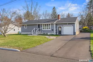 77 Basswood Dr, Middletown, CT 06457 - Photo 1