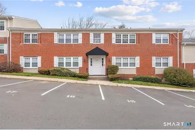 50 Greenhouse Road #26B, Bridgeport, CT 06606 - Photo 1