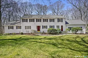 12 Sunset Cir, Woodbridge, CT 06525 - Photo 1