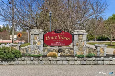 586 West Thames Street #403, Norwich, CT 06360 - Photo 1