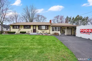 3 Riviera Dr, Enfield, CT 06082 - Photo 1