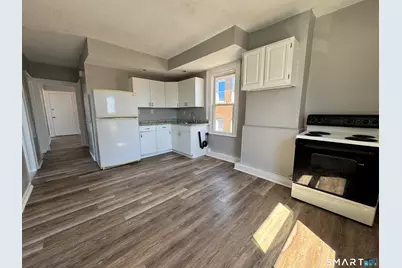 107 Hamilton Street, Hartford, CT 06106 - Photo 1