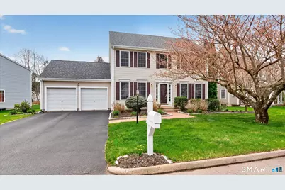 114 Fox Hollow #114, Avon, CT 06001 - Photo 1