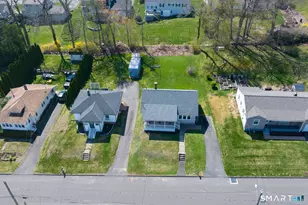 19 Hickory St, Plymouth, CT 06786 - Photo 1