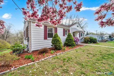 123 Pleasant Avenue, East Haven, CT 06512 - Photo 1