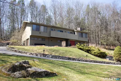6 Cove Road, Brookfield, CT 06804 - Photo 1