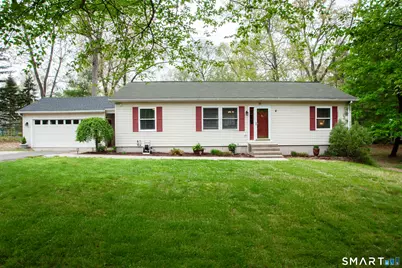 19 Debbie Lane, Enfield, CT 06082 - Photo 1