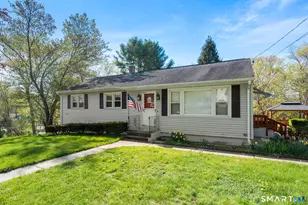 20 Cedar Ln, Montville, CT 06382 - Photo 1