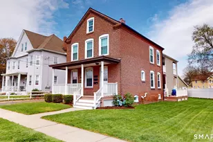 31 Suffield St, Windsor Locks, CT 06096 - Photo 1