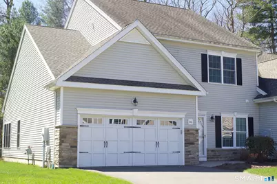 32 Brighton Park Way #32, Bloomfield, CT 06002 - Photo 1