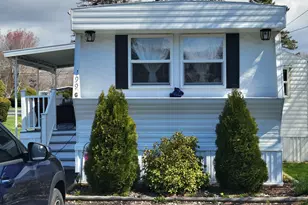 199 G St, Groton, CT 06340 - Photo 1