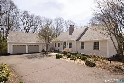 122 Crest Road, Middlebury, CT 06762 - Photo 1