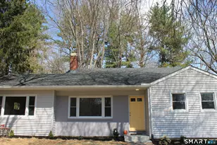 134 Sunset St, Windsor Locks, CT 06096 - Photo 1