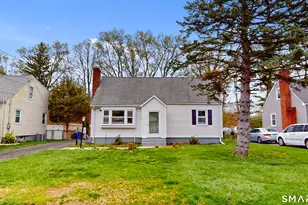 8 Madsen Rd, West Hartford, CT 06110 - Photo 1