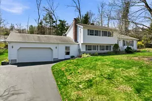 45 Brookwood Dr, Branford, CT 06405 - Photo 1