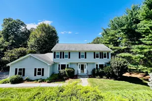 679 Aspen Ln, Orange, CT 06477 - Photo 1