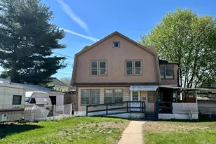 222 Lounsbury St, Waterbury, CT 06706 - Photo 1