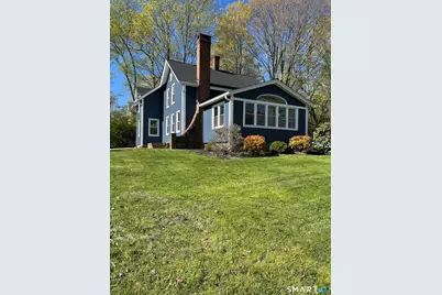 24 North Main Street #2, East Hampton, CT 06424 - Photo 1