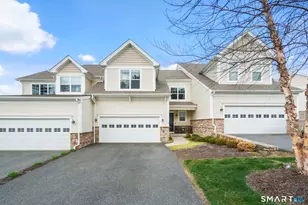 24 Highridge Rd, Middlebury, CT 06762 - Photo 1